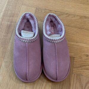UGG Tasman II, in Pink Dawn, size 8, new in box, never worn.